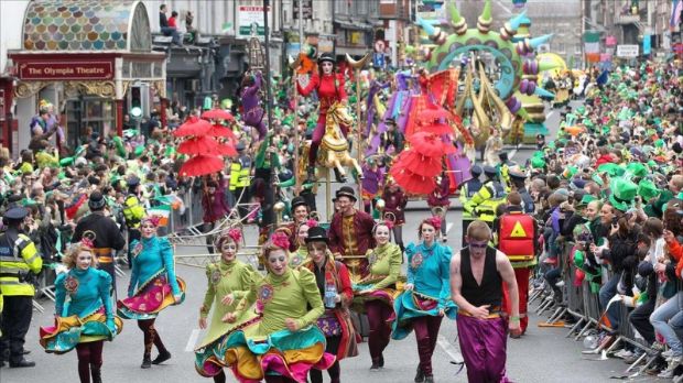 lễ hội người dân Ba Tư