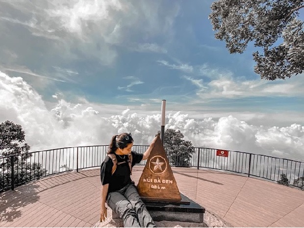 Tour du lịch hồ Dầu Tiếng - Núi Bà Đen