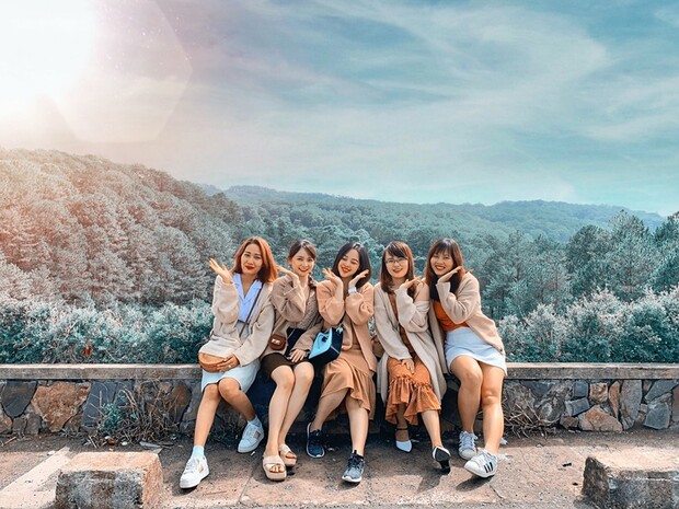 Tour du lịch Tết 2023 giá rẻ - du lịch theo nhóm