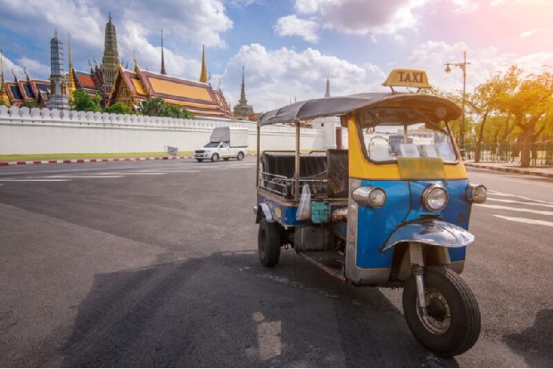 Tour du lịch Thái Lan từ Hà Nội - Xe tuk tuk