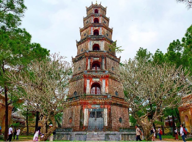 Tour ghép Huế 1 ngày - Chùa Thiên Mụ