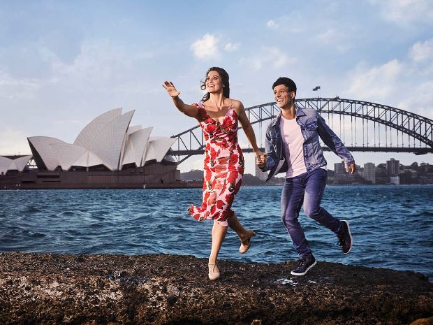 Tour tết 2023 bằng m&aacute;y bay - &uacute;c