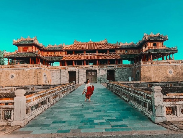 Tour xuyên Việt 15 ngày - Đại Nội Huế