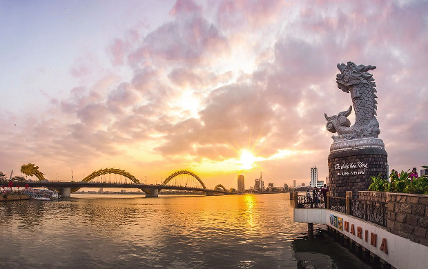 vé máy bay đi Đà Nẵng