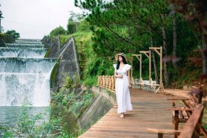 vé máy bay Vân Đồn đi Đà Lạt giá rẻ