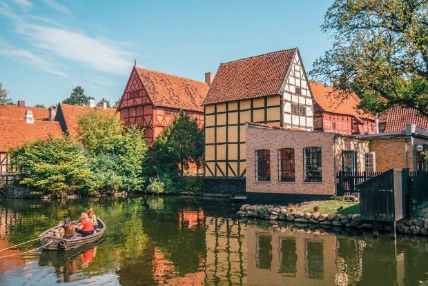 Du lịch Đan Mạch tự túc - thị trấn cổ