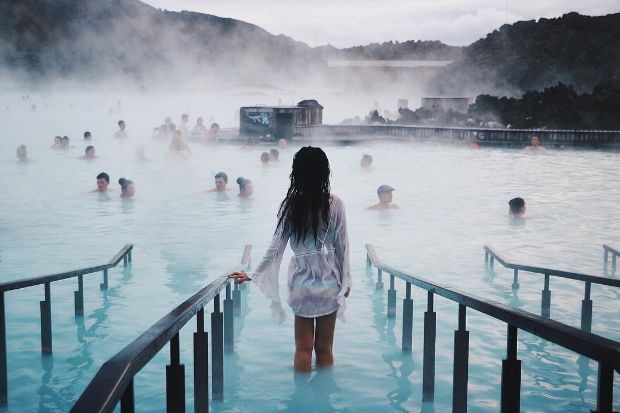 Kinh nghiệm du lịch Iceland - suối nước nóng tại Iceland