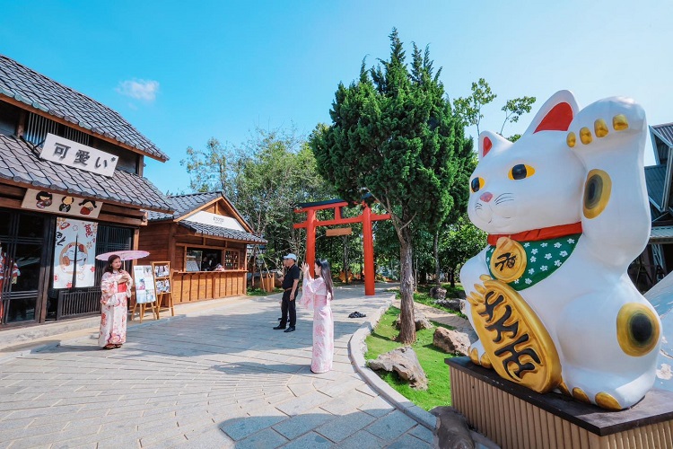 Không gian Nhật Bản ấn tượng ở khu du lịch Lá Phong khu du lịch Lá Phong