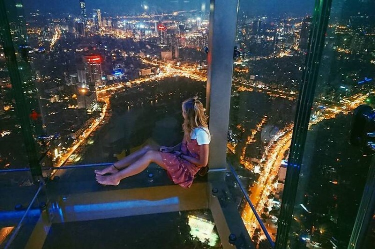 Đài quan sát Lotte