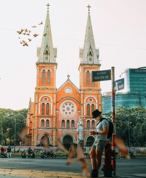 vé máy bay đi Tp Hồ Chí Minh
