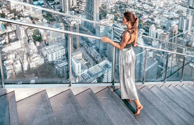 Chi phí du lịch Thái Lan - Tòa nhà MahaNakhon