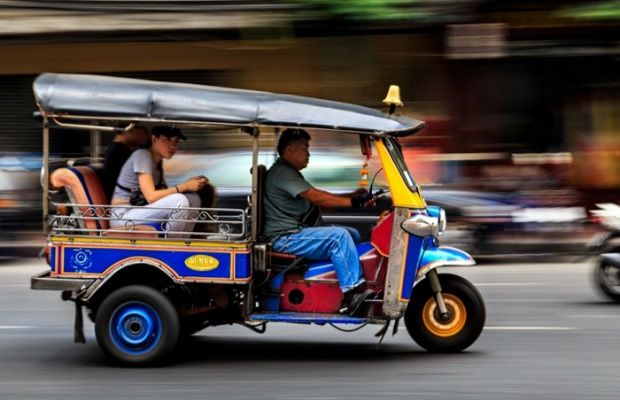 Chi phí du lịch Thái Lan - xe tuk tuk