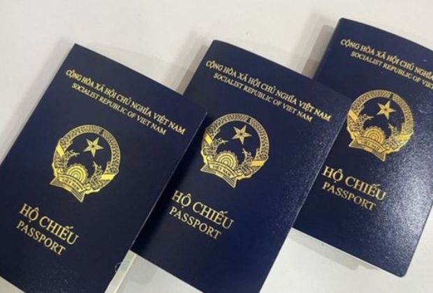 Du lịch Singapore tự t&uacute;c hết bao nhi&ecirc;u - hộ chiếu