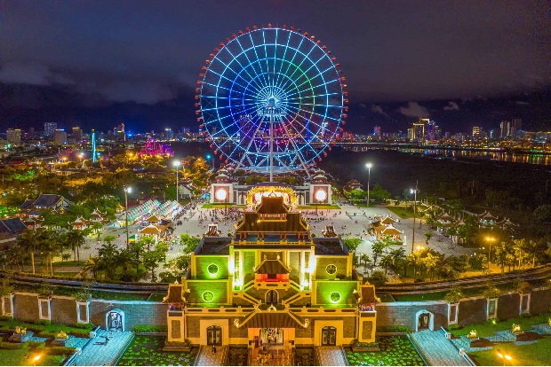 Tour Đà Nẵng 3 ngày 2 đêm - Công viên Châu Á Sun Wheel