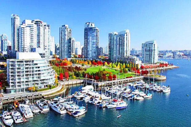V&eacute; m&aacute;y bay H&agrave; Nội đi Canada gi&aacute; rẻ