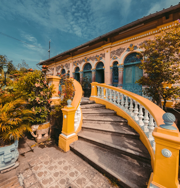 nhà cổ bình thủy