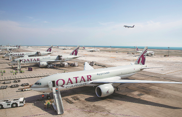 Vé máy bay Qatar Airways