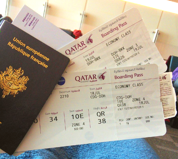 Vé máy bay Qatar Airways