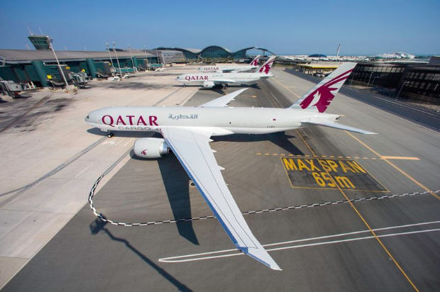 Vé máy bay Qatar Airways