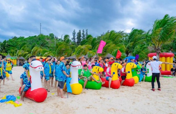 Công ty tổ chức team building tại tphcm - Hồ Tràm