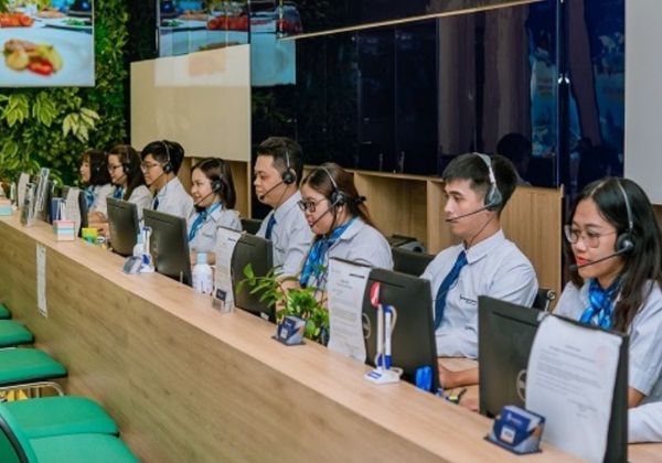 Đổi v&eacute; m&aacute;y bay Korean Air qua đại l&yacute; Vietnam Booking