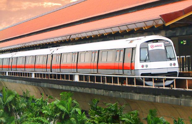 Review du lịch Singapore tự túc - tàu điện ngầm