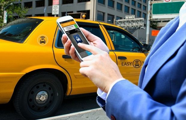 Review du lịch Singapore tự túc - xe taxi