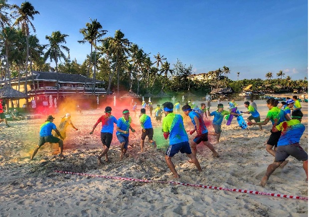 Team building biển - Phan Thiết