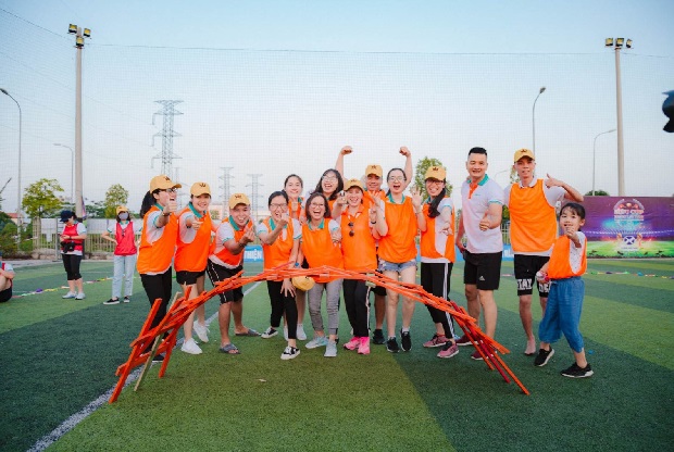 Team building cho công ty - Kết tháp niềm tin