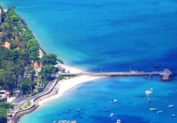 V&eacute; m&aacute;y bay đi C&ocirc;n Đảo th&aacute;ng 1 