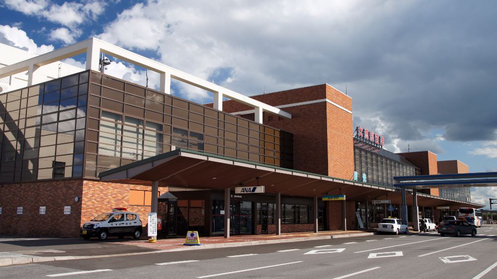 Memanbetsu Airport (MMB) l&agrave; cửa ng&otilde; đến khu vực thi&ecirc;n nhi&ecirc;n ph&iacute;a Đ&ocirc;ng Hokkaido