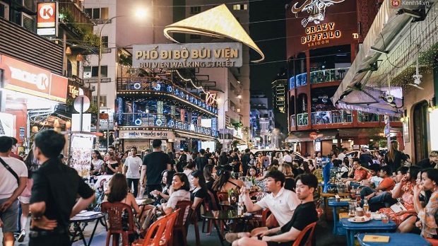 Vé máy bay đi Hồ Chí Minh