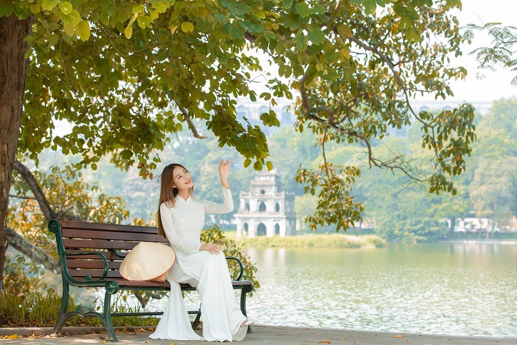 hồ gươm Hà Nội