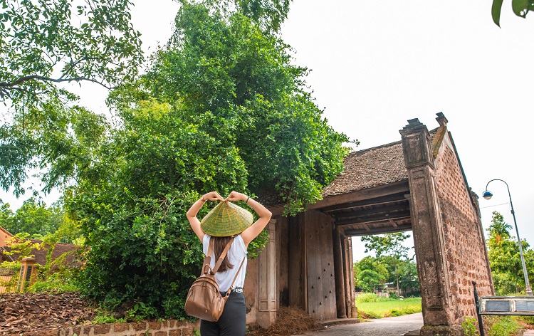 Làng cổ Đường Lâm