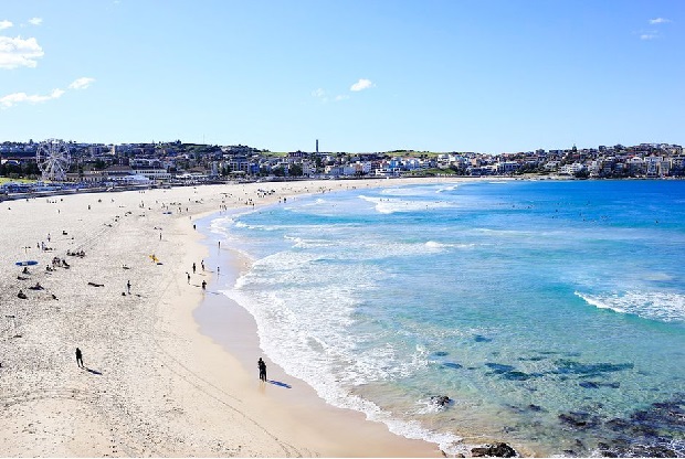 10 bãi biển nổi tiếng nhất thế giới 2022 - Biển Bondi Australia