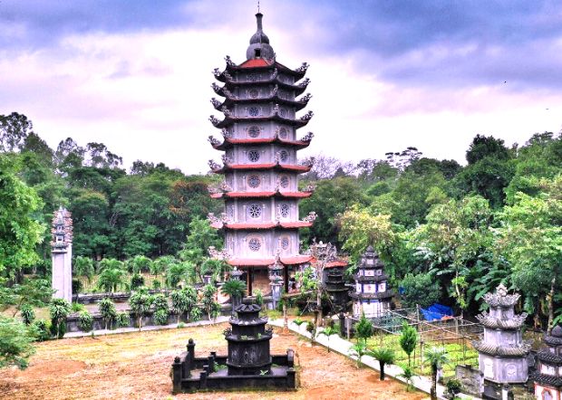 Núi Thiên Ấn tại xứ Quảng