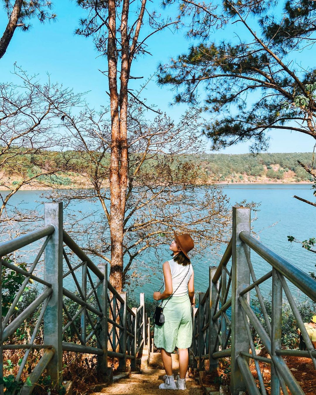 vé máy bay đi pleiku giá rẻ