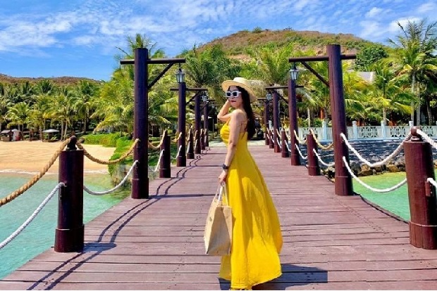 Kinh nghiệm du lịch Nha Trang cho gia đình - Hòn Tằm