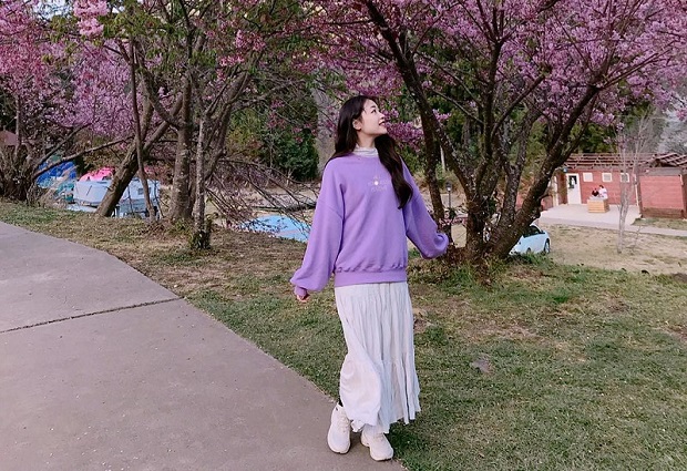 Lịch ngắm hoa anh đào 2023 - trang phục Đài Loan