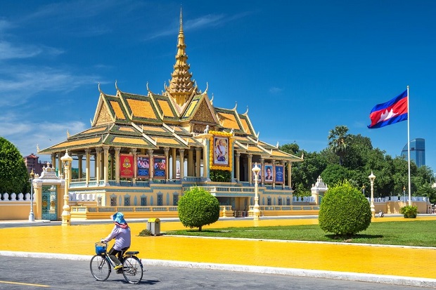 v&eacute; m&aacute;y bay từ H&agrave; Nội đi Phnom Penh