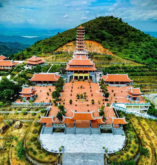 vé máy bay đi Vinh