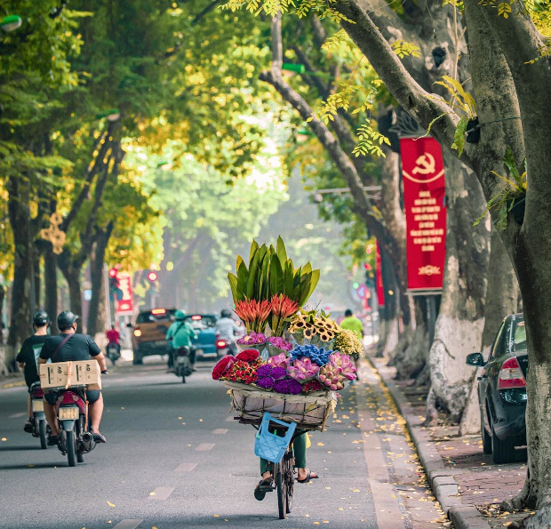 vé máy bay đi Hà Nội