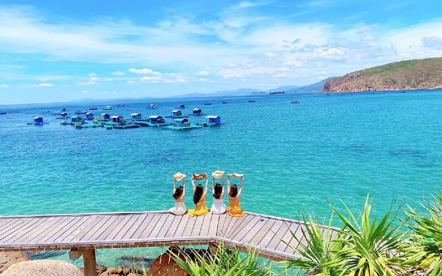 v&eacute; m&aacute;y bay đi Quy Nhơn th&aacute;ng 2