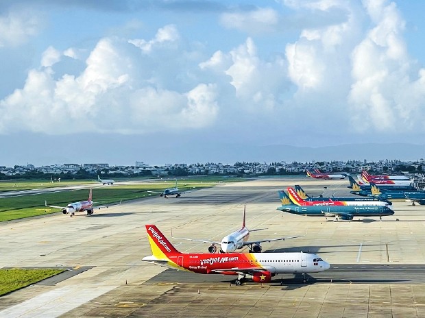 vé máy bay Nội Bai đi Đà Nẵng