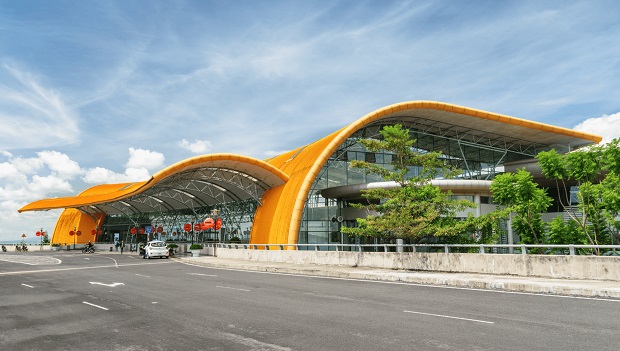 Sân bay Liên Khương