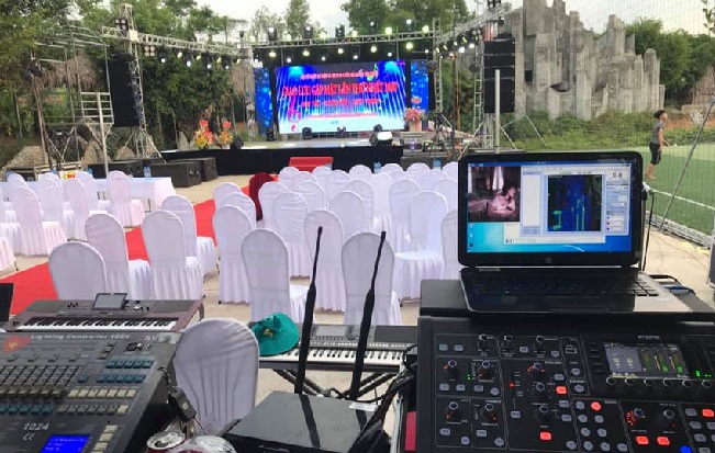 Chi phí tổ chức gala dinner - Trang thiết bị