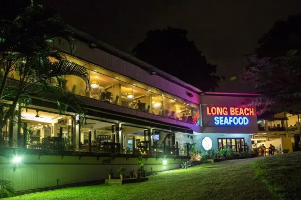 Ăn cua sốt ớt ở singapore - long beach seafood restaurant