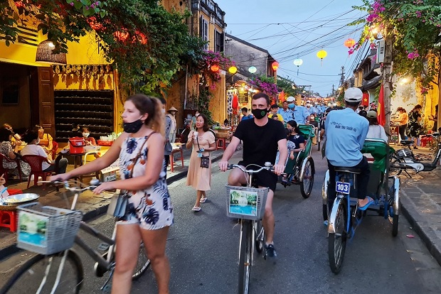 Dịch vụ du lịch - tính thời vụ của du lịch