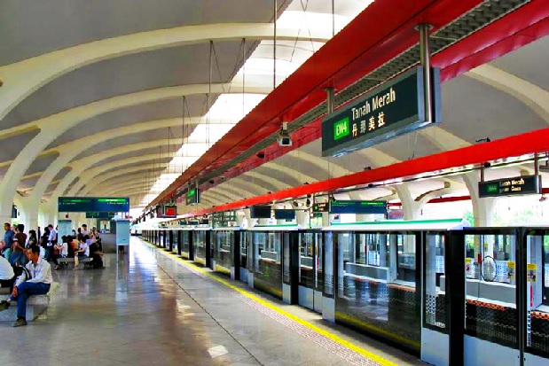 Du lịch tour Singapore - t&agrave;u điện ngầm
