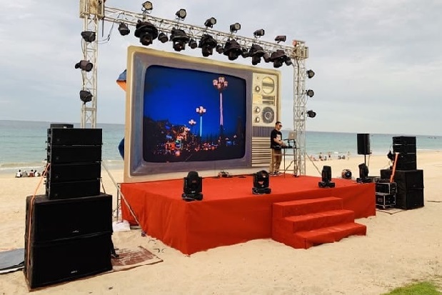 Dụng cụ team building - Sân khấu và dụng cụ team building